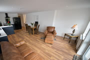 Thumbnail Image 4